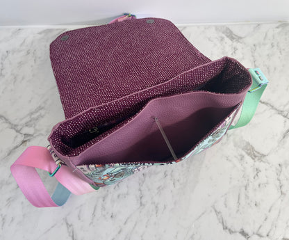 Charvelle Compact Crossbosy